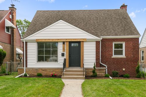 107 163rd St, Calumet City, IL, 60409-6005 | Card Image