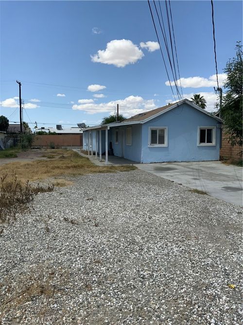 1423 2nd St, Coachella, CA, 92236-1605 | Card Image