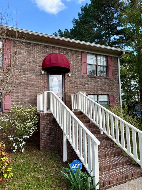 1067 Ridge Dr, Killen, AL, 35645-8025 | Card Image