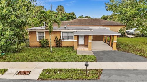 2800 Nw 6th Ct, Fort Lauderdale, FL, 33311-7665 | Card Image