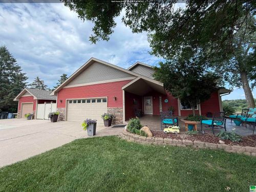 502 Pine St, Dakota City, NE, 68731-4028 | Card Image