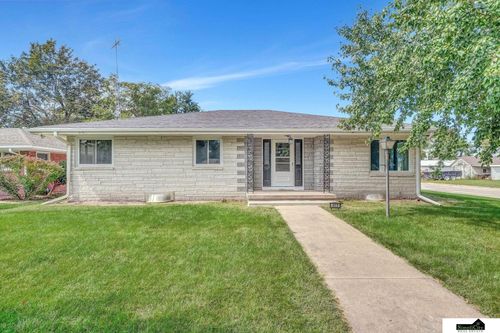 403 S Chestnut St, Friend, NE, 68359-1341 | Card Image