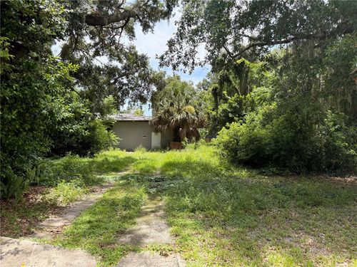 1804 S Maple Ave, Sanford, FL, 32771-3302 | Card Image