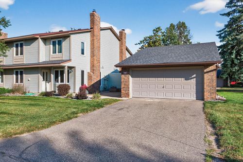 4682 Lenore Ln, Eagan, MN, 55122-3619 | Card Image