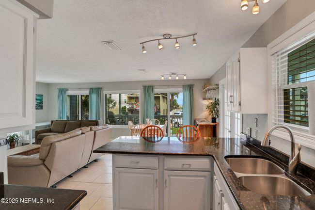 724 1 St St S, Home with 5 bedrooms, 5 bathrooms and null parking in Jacksonville Beach FL | Image 48