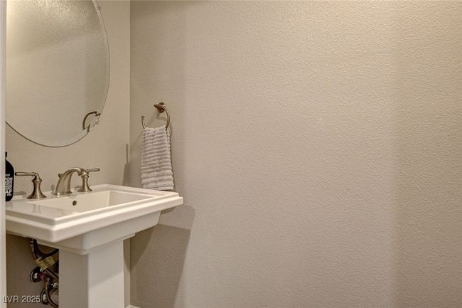 UNIT-1069 - 11280 Granite Ridge Dr, Condo with 4 bedrooms, 5 bathrooms and null parking in Las Vegas NV | Image 55