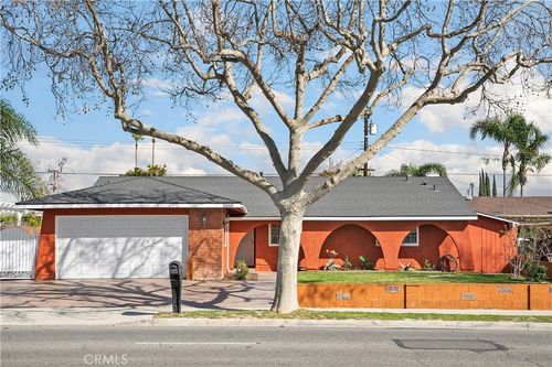 2090 Sycamore Dr, Simi Valley, CA, 93065-5029 | Card Image