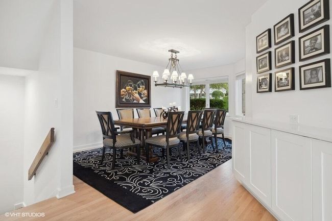 17_51007LakeParkDr_369001_DiningRoom_Low | Image 16