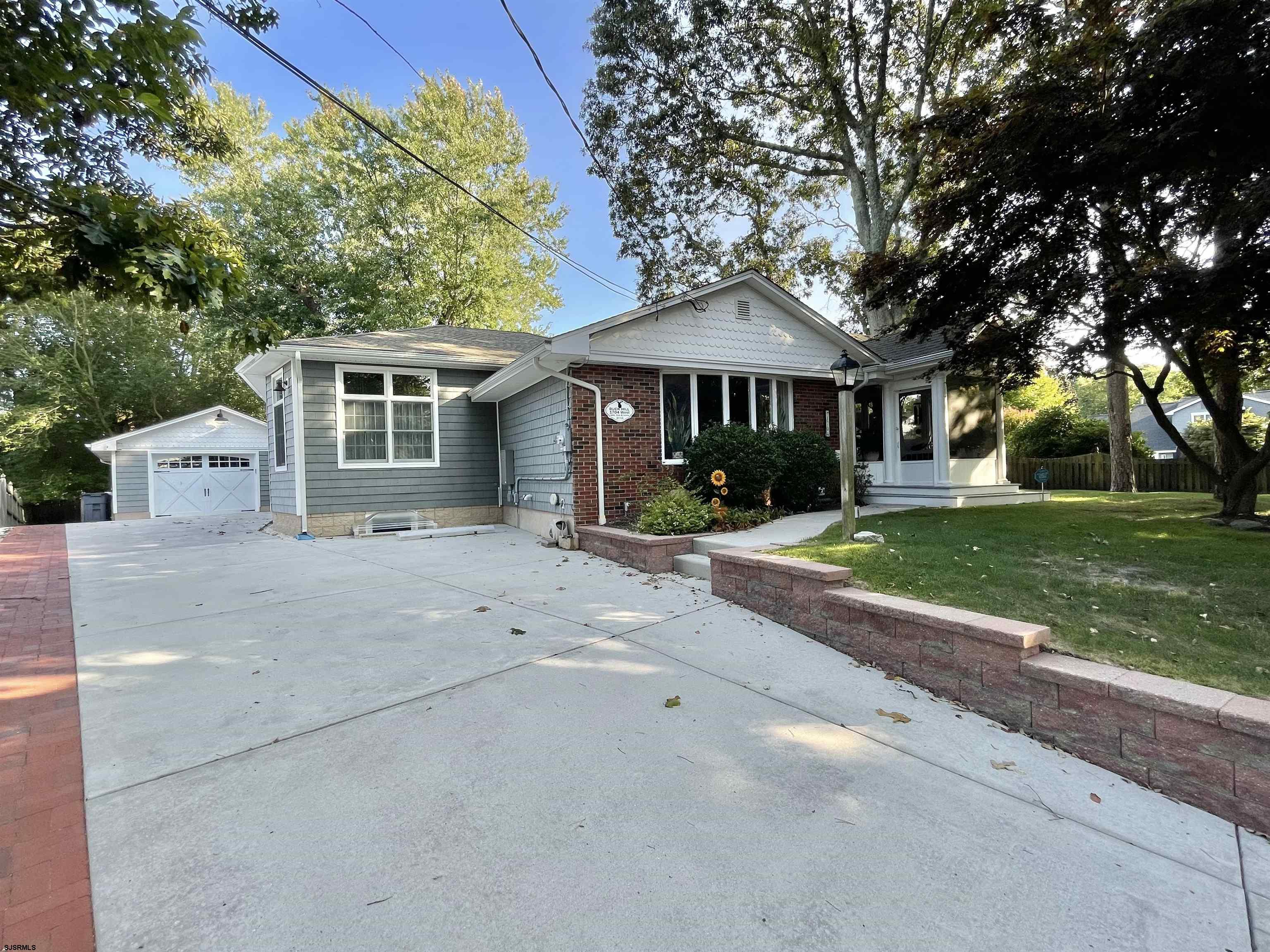 West Ave, Linwood, NJ 08221