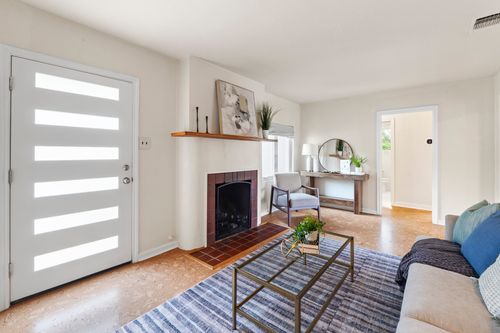 1727 38th 1/2 Street, Austin, TX, 78722 | Card Image