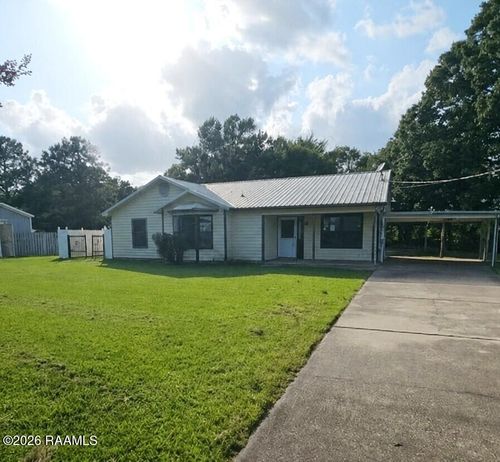 137 Lee Rd, Eunice, LA, 70535-7920 | Card Image