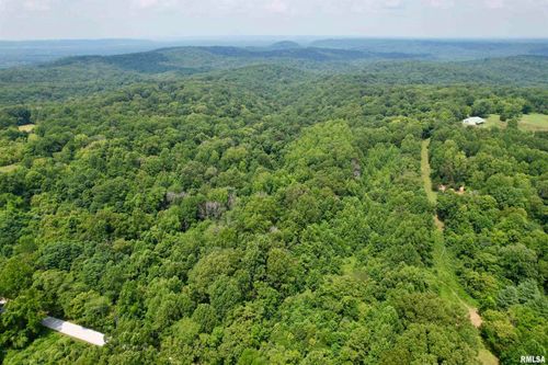 000 Macedonia Rd, Pomona, IL, 62975 | Card Image