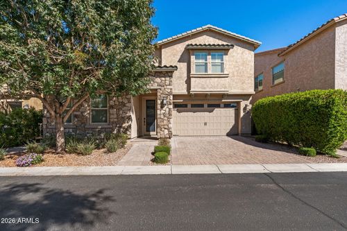 4716 E Nocona Ln, Phoenix, AZ, 85050-8866 | Card Image