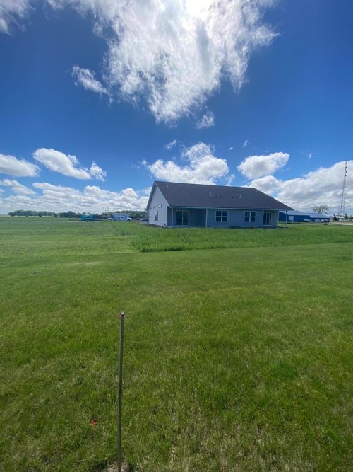665 3rd St E, Gaylord, MN, 55334-2429 | Card Image