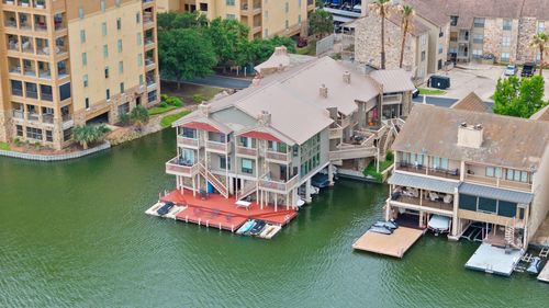 unit-6-1101 The Cape Rd, Horseshoe Bay, TX, 78657-2317 | Card Image