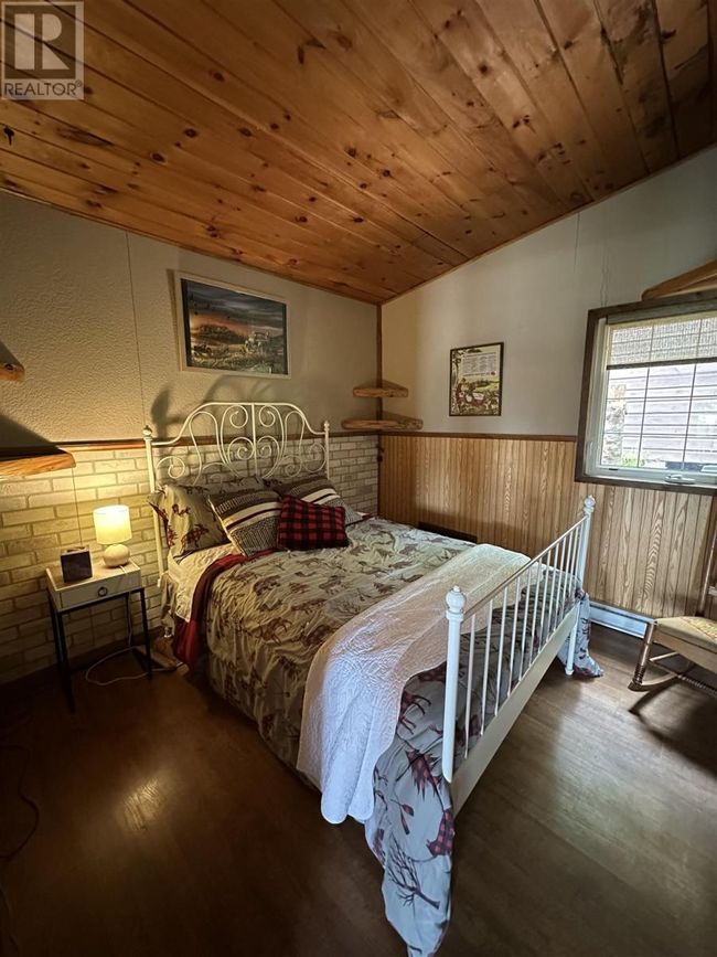 1943 V Line Rd, Home with 2 bedrooms, 1 bathrooms and null parking in Richards Landing ON | Image 21