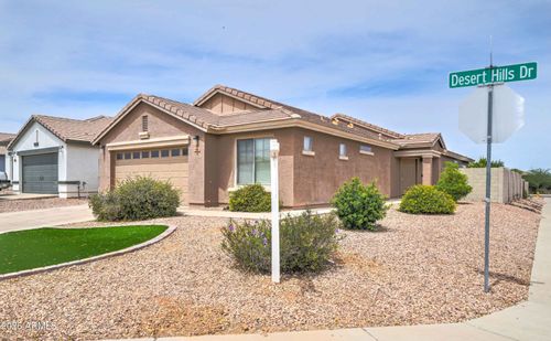 928 W Desert Hills Dr, San Tan Valley, AZ, 85143-3528 | Card Image