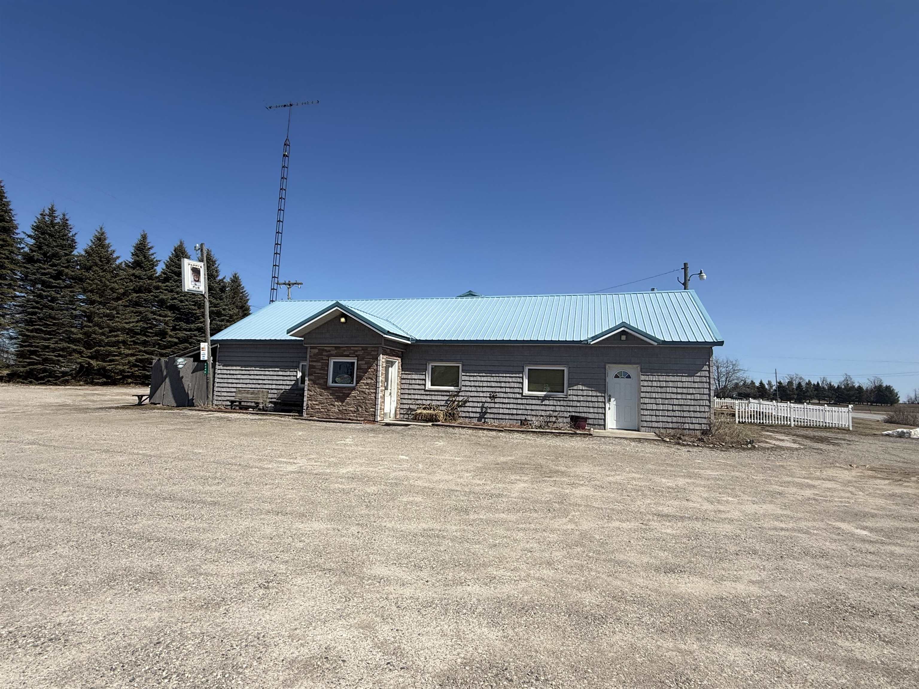 6449 M 65 S, Lachine, MI 49753