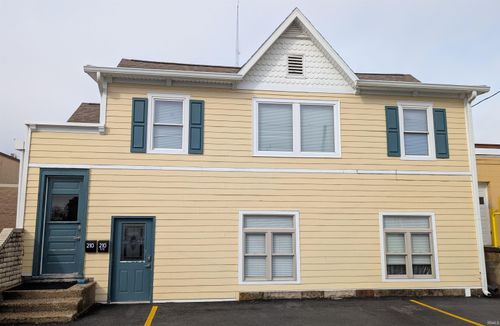 unit-2-210 1/2 E Mulberry St, Kokomo, IN, 46901-4767 | Card Image