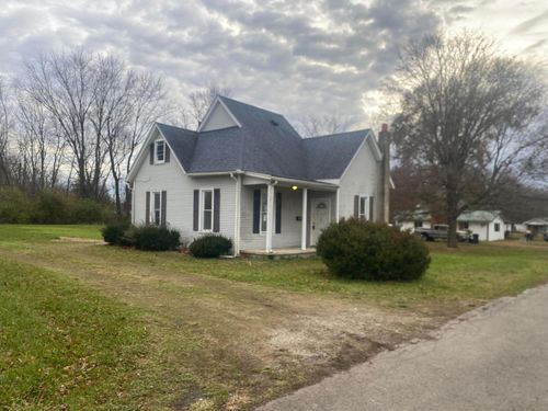 830 Blaine St, Greenfield, OH, 45123-1523 | Card Image