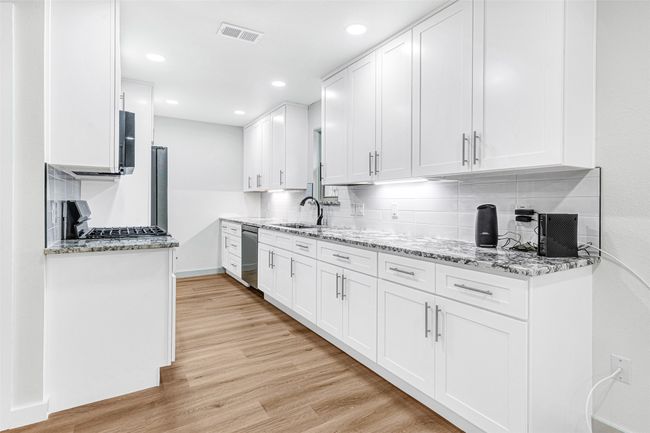 1412 Timberlake Cir, House other with 3 bedrooms, 2 bathrooms and null parking in Richardson TX | Image 20
