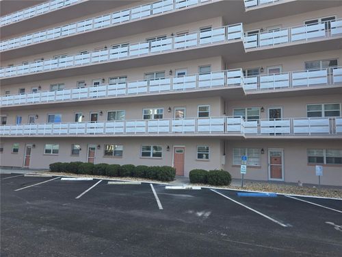 105-6025 Shore Blvd S, Gulfport, FL, 33707-5806 | Card Image