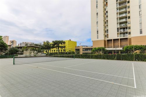 apt-805-2714 Kahoaloha Ln, Honolulu, HI, 96826-3308 | Card Image