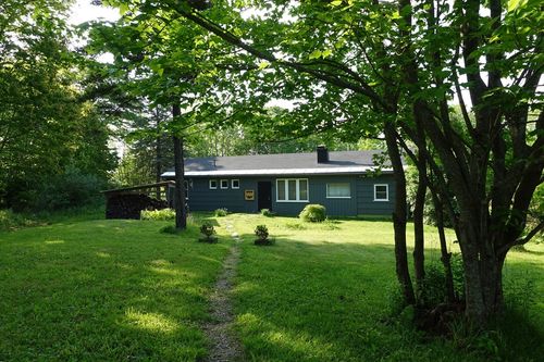 643 Old North Rd, Worthington, MA, 01098-9770 | Card Image