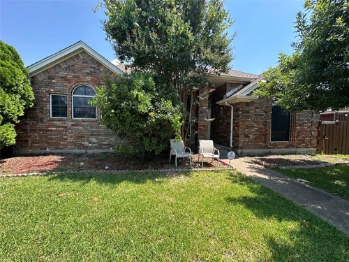 1412 Paula Ln, Mesquite, TX, 75149-6944 | Card Image