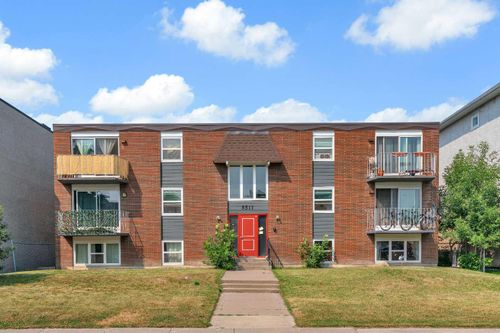 11-3511 15 St Sw, Calgary, AB, T2T4A4 | Card Image
