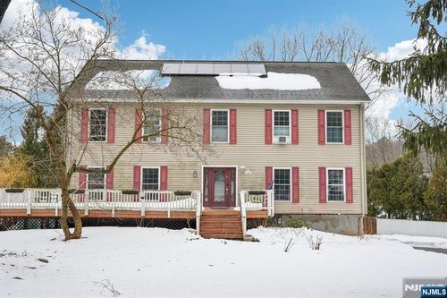 14 Sweetman Ln, West Milford, NJ, 07480-2933 | Card Image