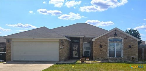 2415 Merle Dr, Copperas Cove, TX, 76522-7519 | Card Image
