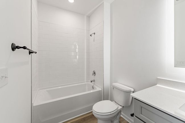 Unit 33 Grove Loop, Townhouse with 2 bedrooms, 2 bathrooms and null parking in Blue Ridge GA | Image 18