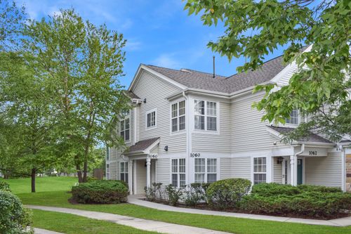 1060 Providence Ln, Buffalo Grove, IL, 60089-1267 | Card Image