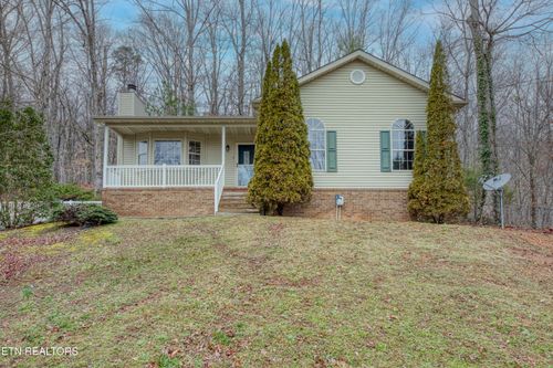 255 Alpine Dr, Lenoir City, TN, 37771-7343 | Card Image