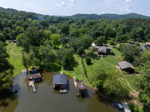190 Sundown Shores Ln, Decatur, TN, 37322-6050 | Card Image