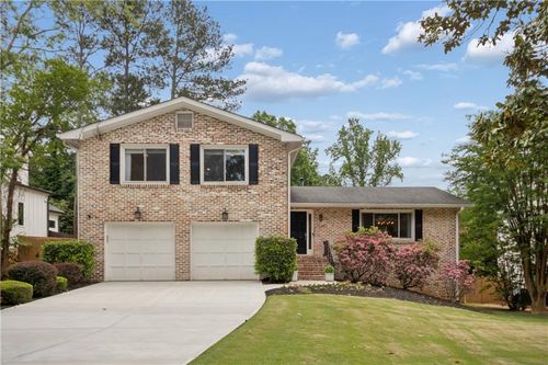 1493 Runnymeade Rd Ne, Brookhaven, GA, 30319-2128 | Card Image