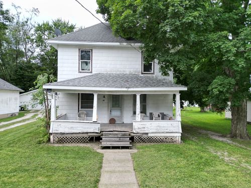 112 N Pearl St, Milford, IL, 60953-1039 | Card Image