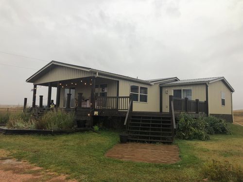 1961 State Highway 585, Sundance, WY, 82729-9552 | Card Image