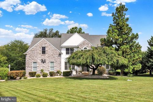 403 Carter Moir Dr, Lancaster, PA, 17601-2969 | Card Image