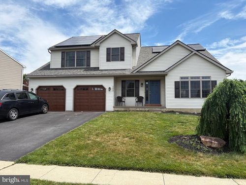 152 Twin Creeks Dr, JONESTOWN, PA, 17038-8319 | Card Image