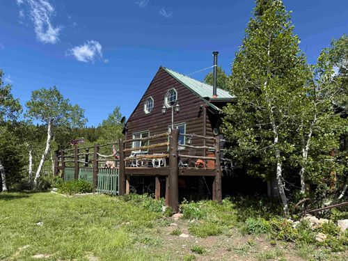 582 Porcupine Dr, Kemmerer, WY, 83101 | Card Image