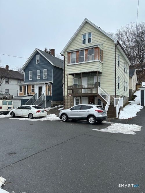 3-126 Smith St, Derby, CT, 06418-1243 | Card Image