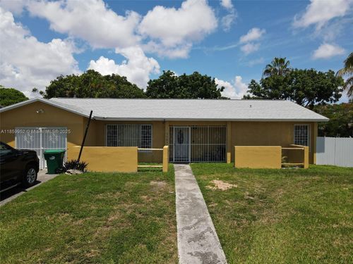 11011 Sw 162nd Ter, Miami, FL, 33157-2844 | Card Image
