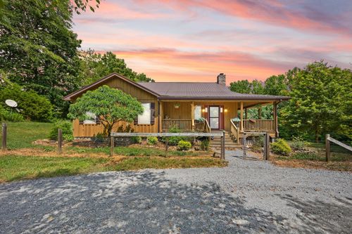 65 Trenton Ct, Nancy, KY, 42544-8871 | Card Image