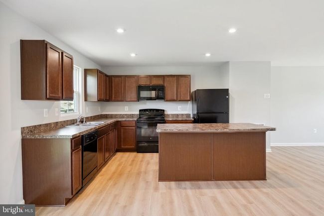 2029 Crepe Myrtle Ln, House other with 4 bedrooms, 3 bathrooms and null parking in CULPEPER VA | Image 5