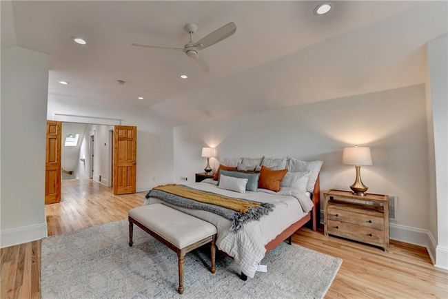 799 Monroe Dr Ne, House other with 4 bedrooms, 3 bathrooms and 2 parking in Atlanta GA | Image 58