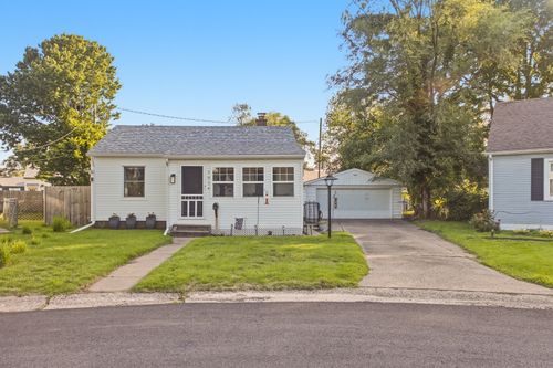 1014 23rd Ave, Rock Island, IL, 61201-4201 | Card Image