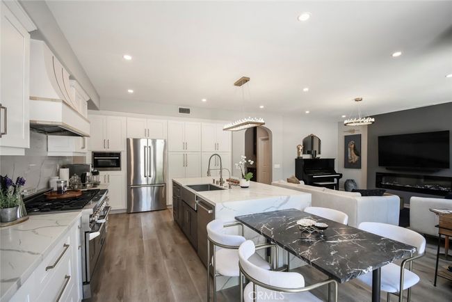 9 Walnut Crk, House other with 4 bedrooms, 4 bathrooms and 2 parking in Irvine CA | Image 12