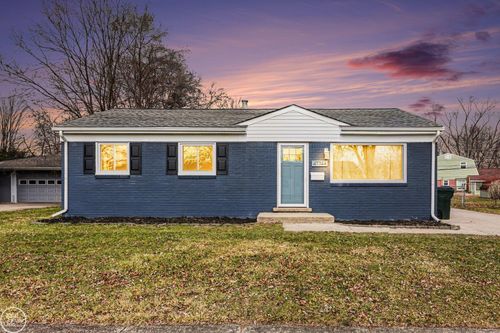 47744 Roland St, Shelby Township, MI, 48317-2951 | Card Image